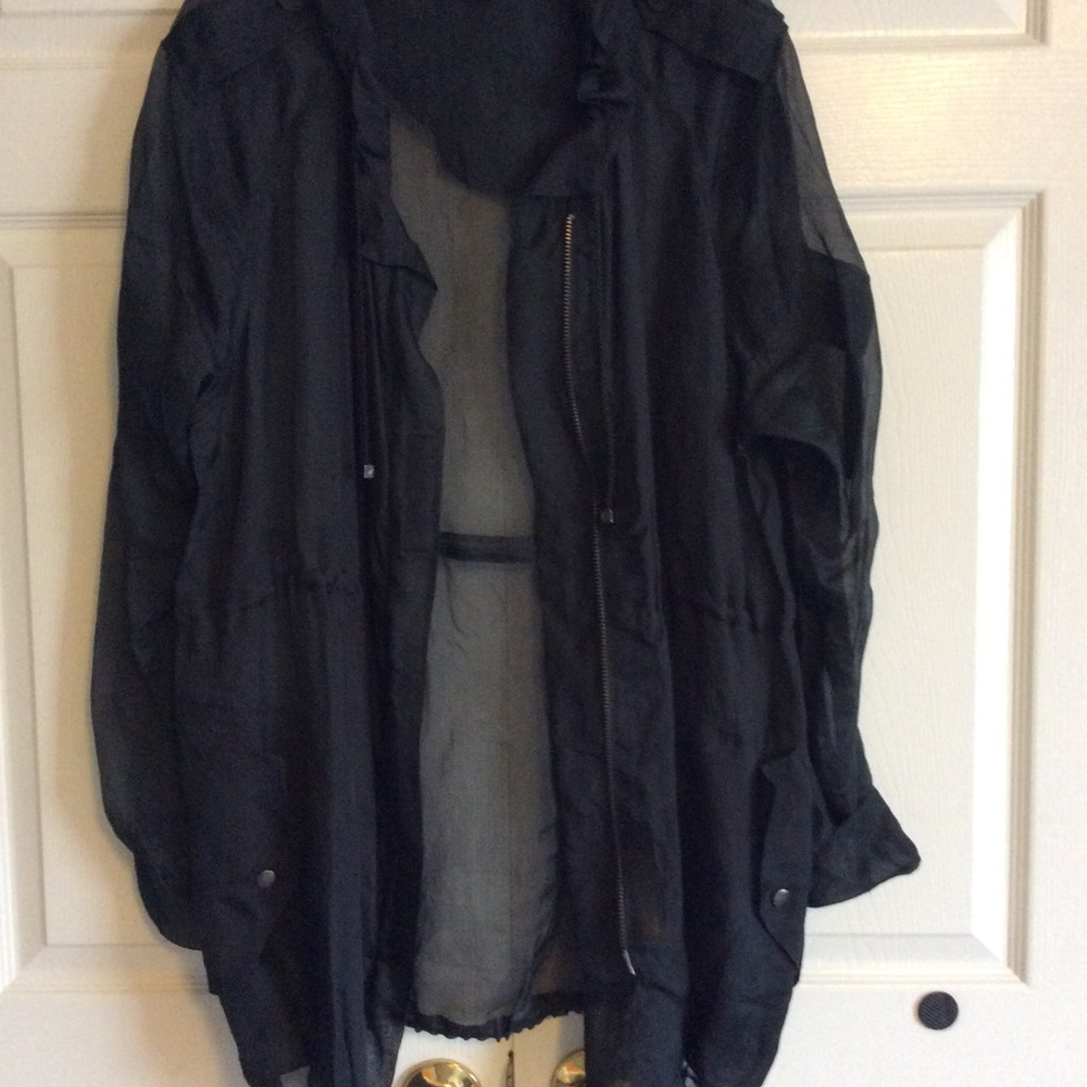 Absolutely beautiful NWOT 100% silk jacket